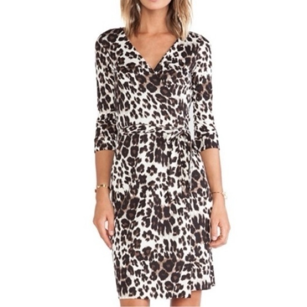 Diane Von Furstenberg DvF New Julian Cream Black Leopard Print Wrap Dress Sz 2